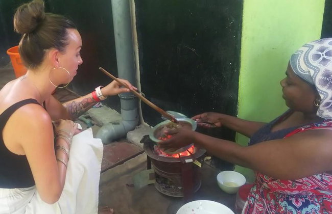 ResiRest: únete a una familia local para comer en su mesa en Zanzíbar - Foto 3